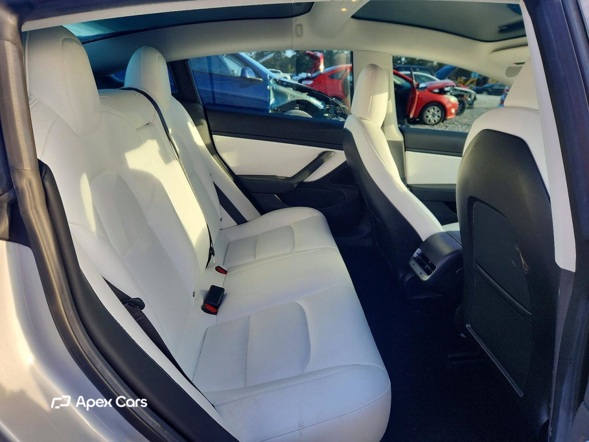 Tesla Model 3 2018