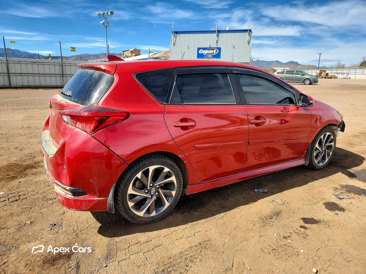 Scion iM 2016