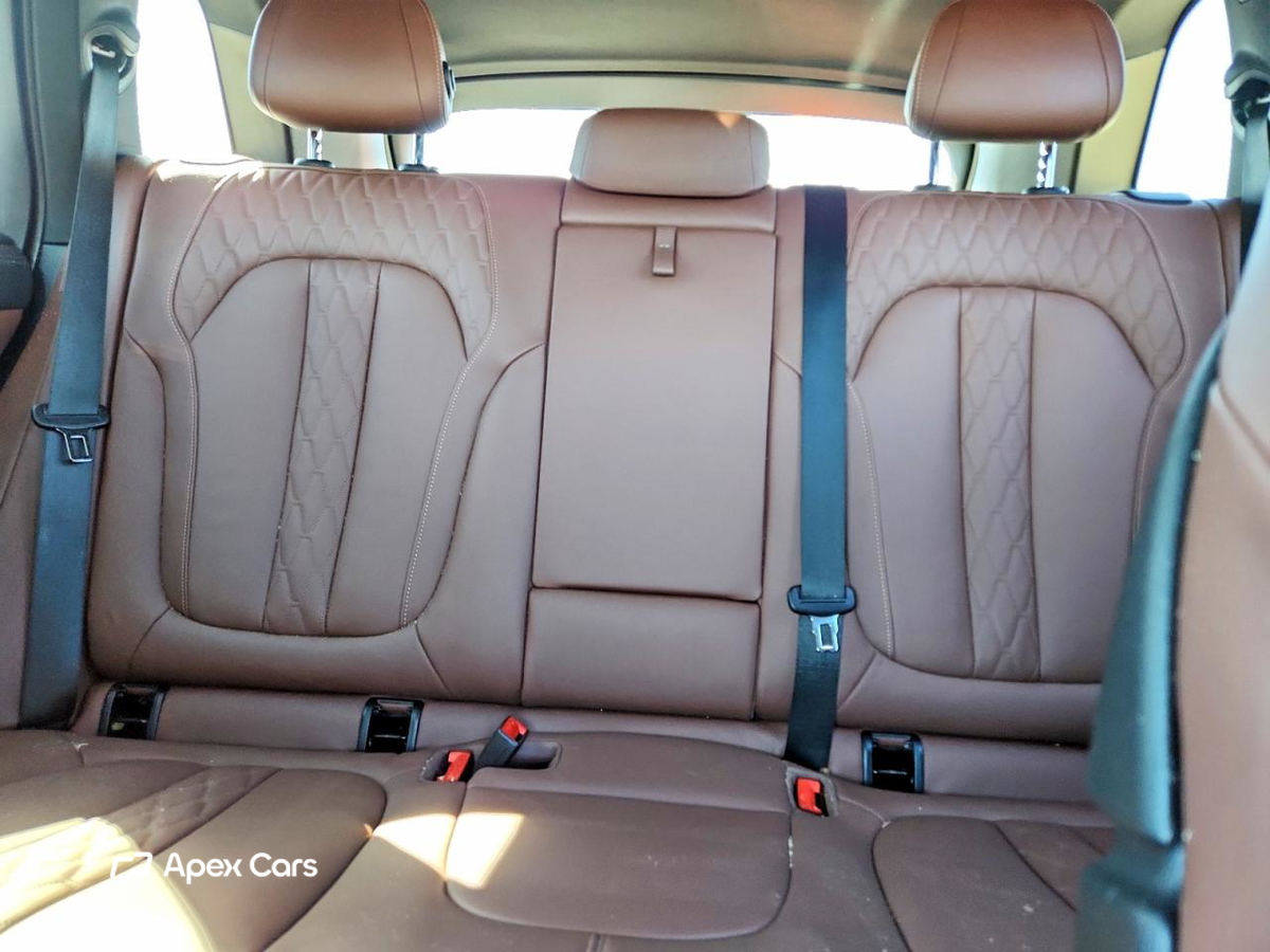 BMW X5 2023
