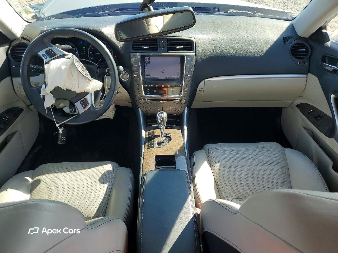 Lexus IS 2011