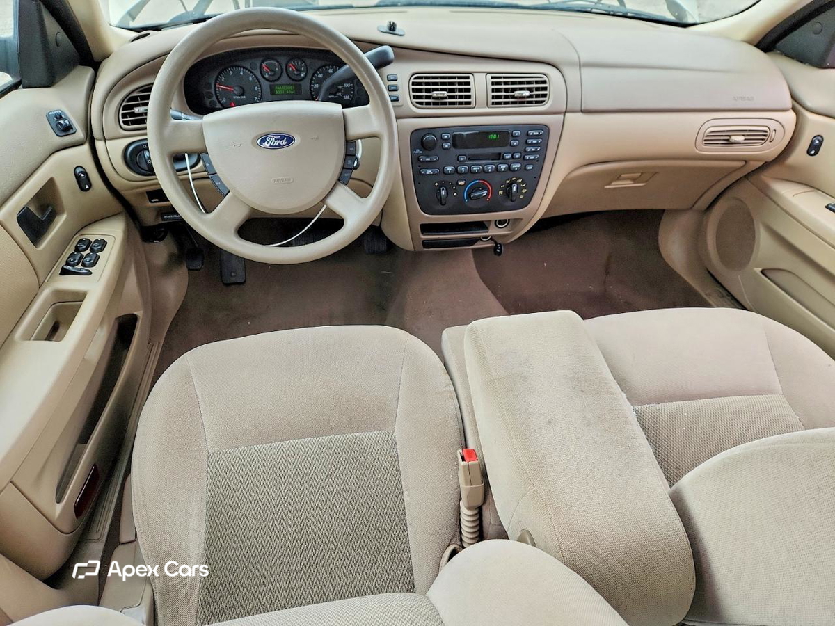 Ford Taurus 2005