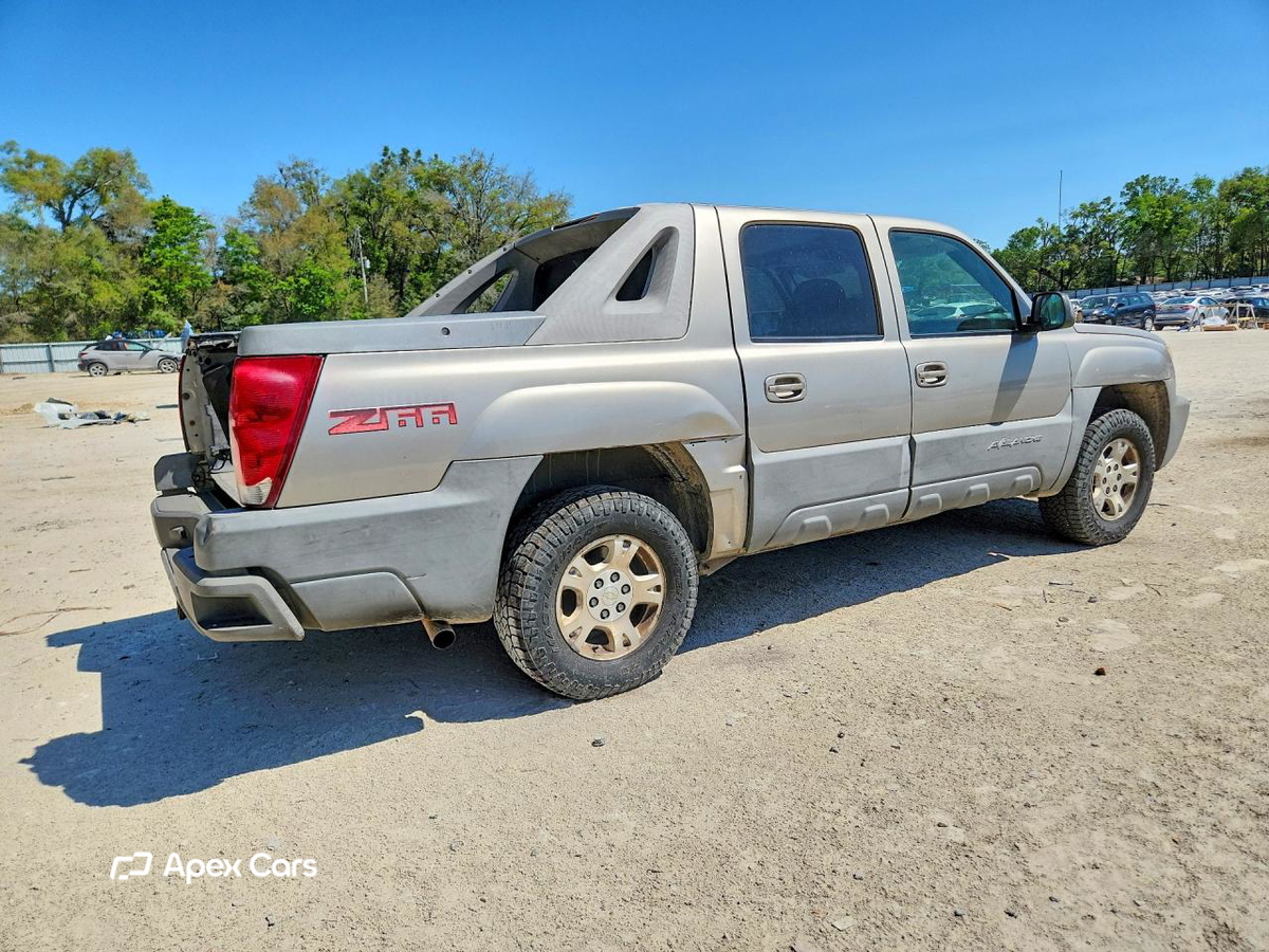 Chevrolet Avalanche 2002