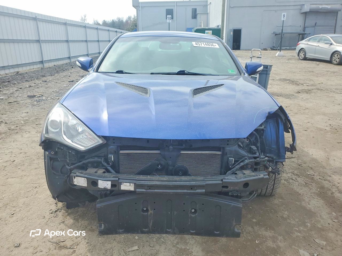 Hyundai Genesis 2015