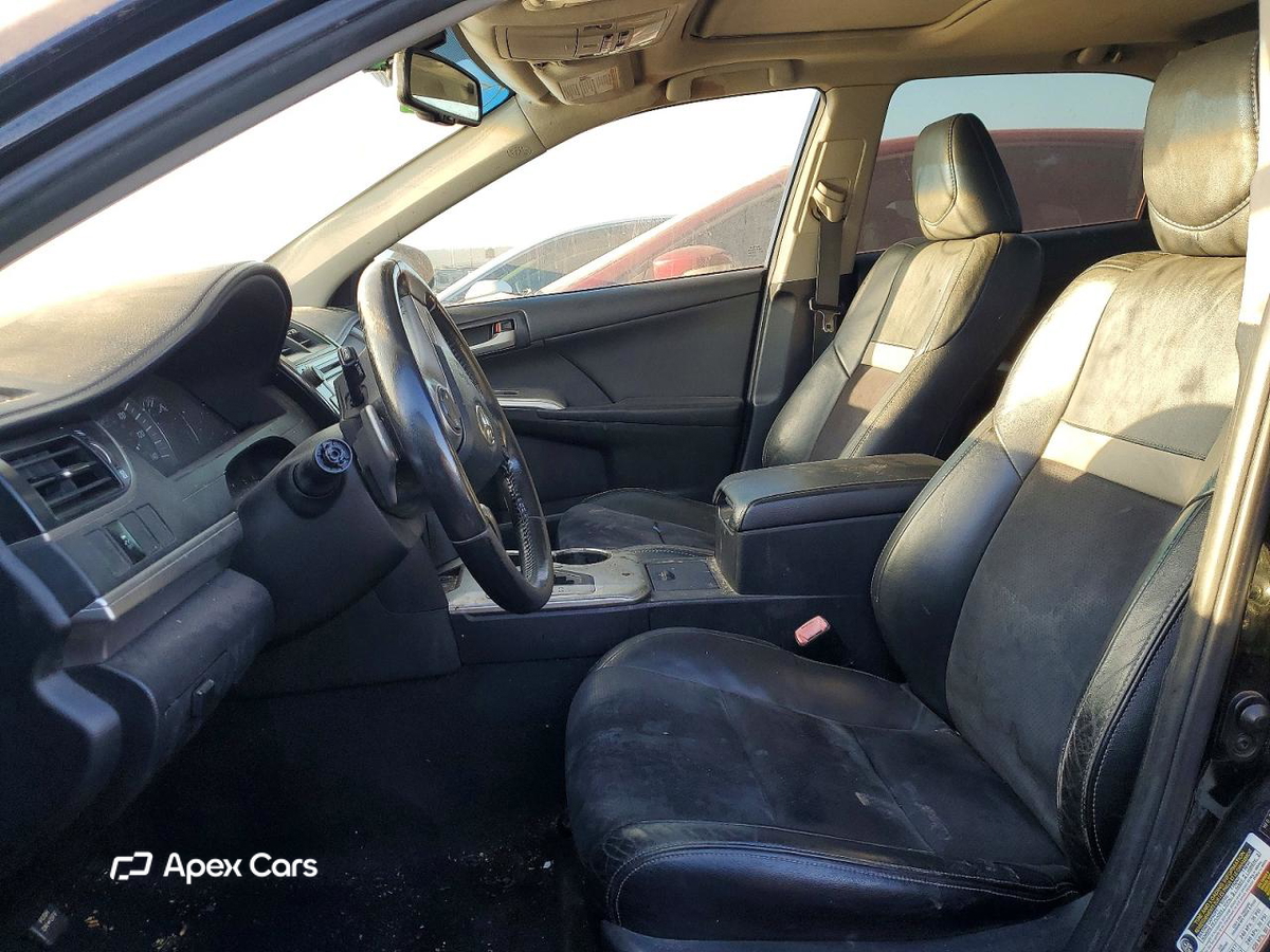 Toyota Camry 2012