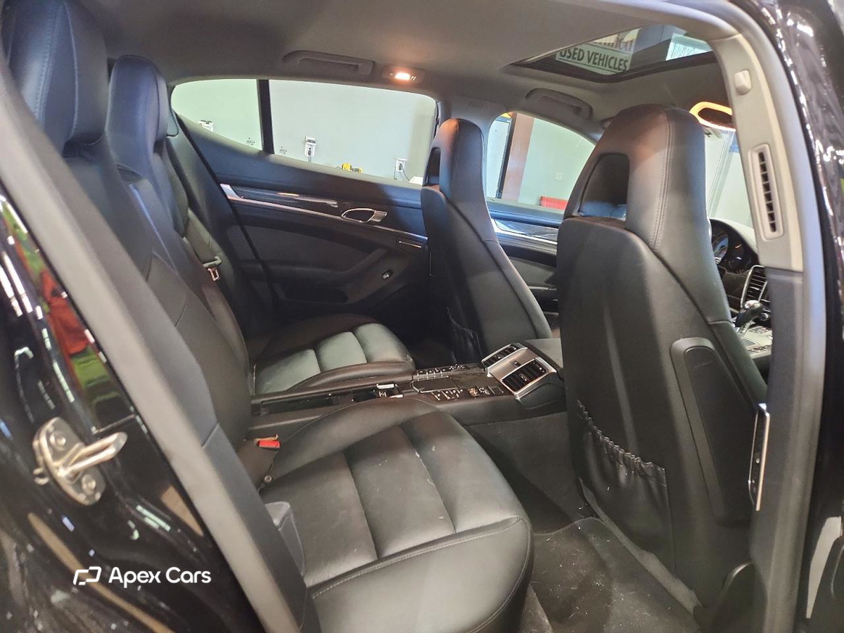 Porsche Panamera 2015