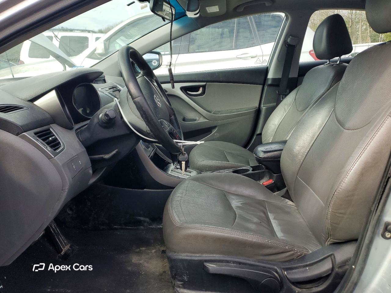 Hyundai Elantra 2011