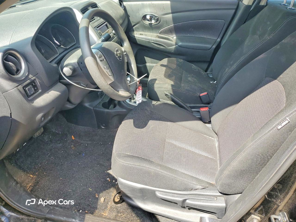 Nissan Versa 2017