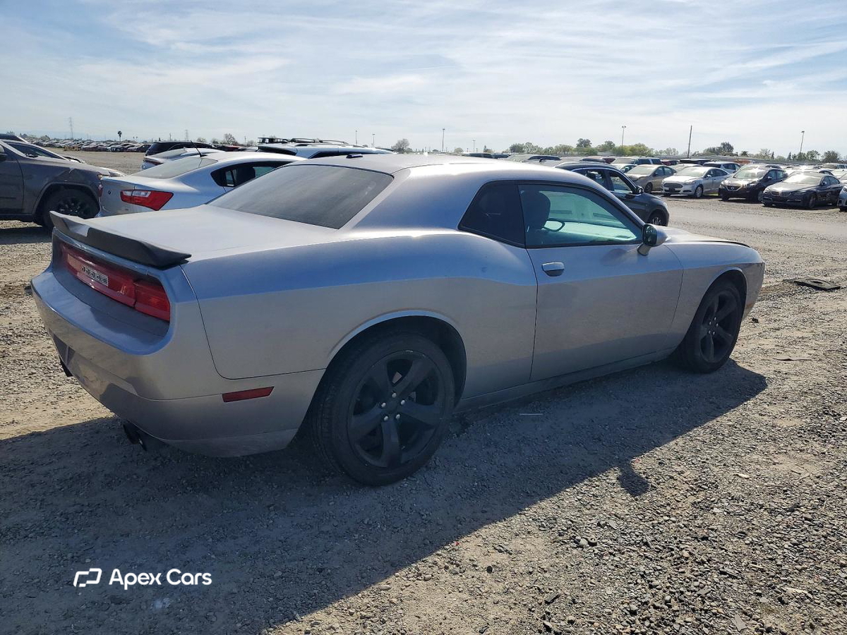 Dodge Challenger 2013
