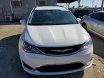 Chrysler Pacifica 2017