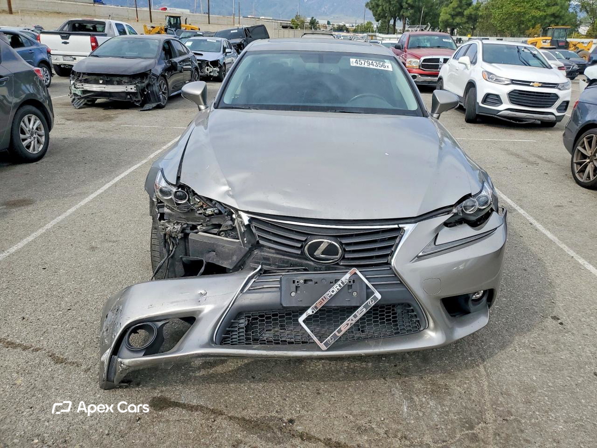 Lexus IS 2016