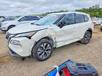 Nissan Rogue 2021