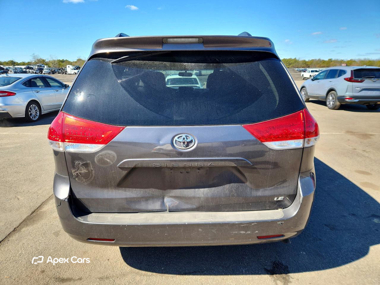 Toyota Sienna 2012
