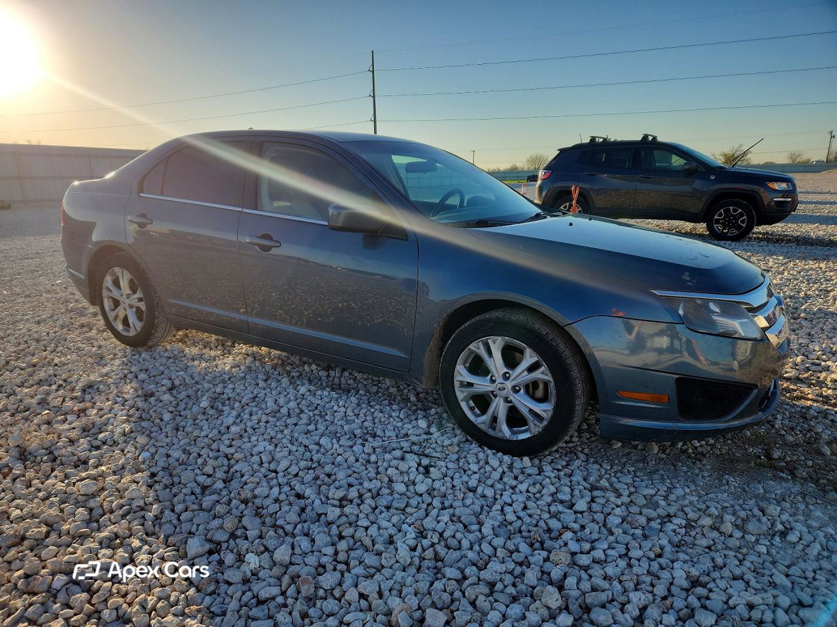 Ford Fusion 2012