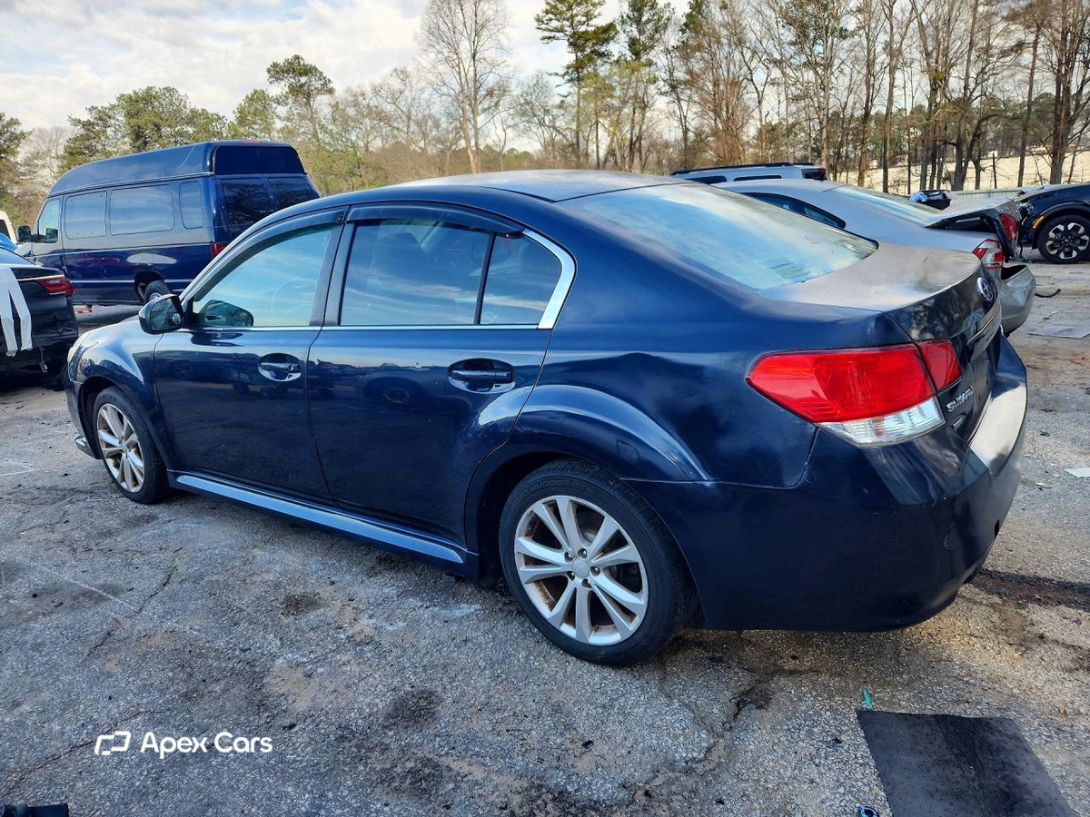 Subaru Legacy 2013