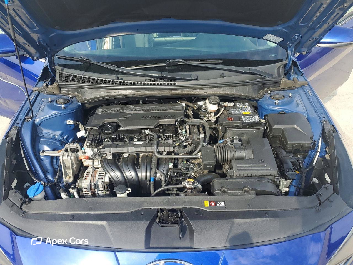 Hyundai Elantra 2021