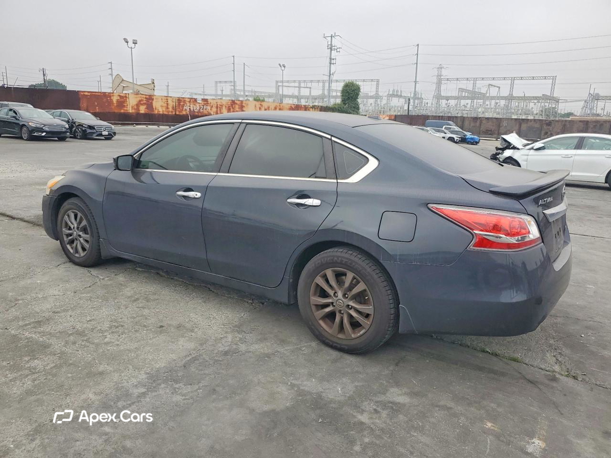 Nissan Altima 2015