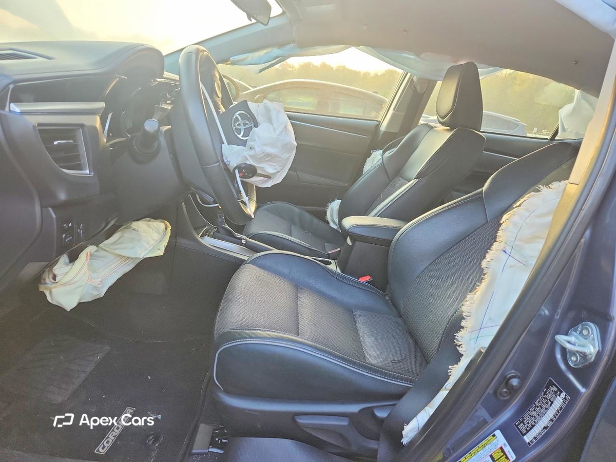 Toyota Corolla 2015