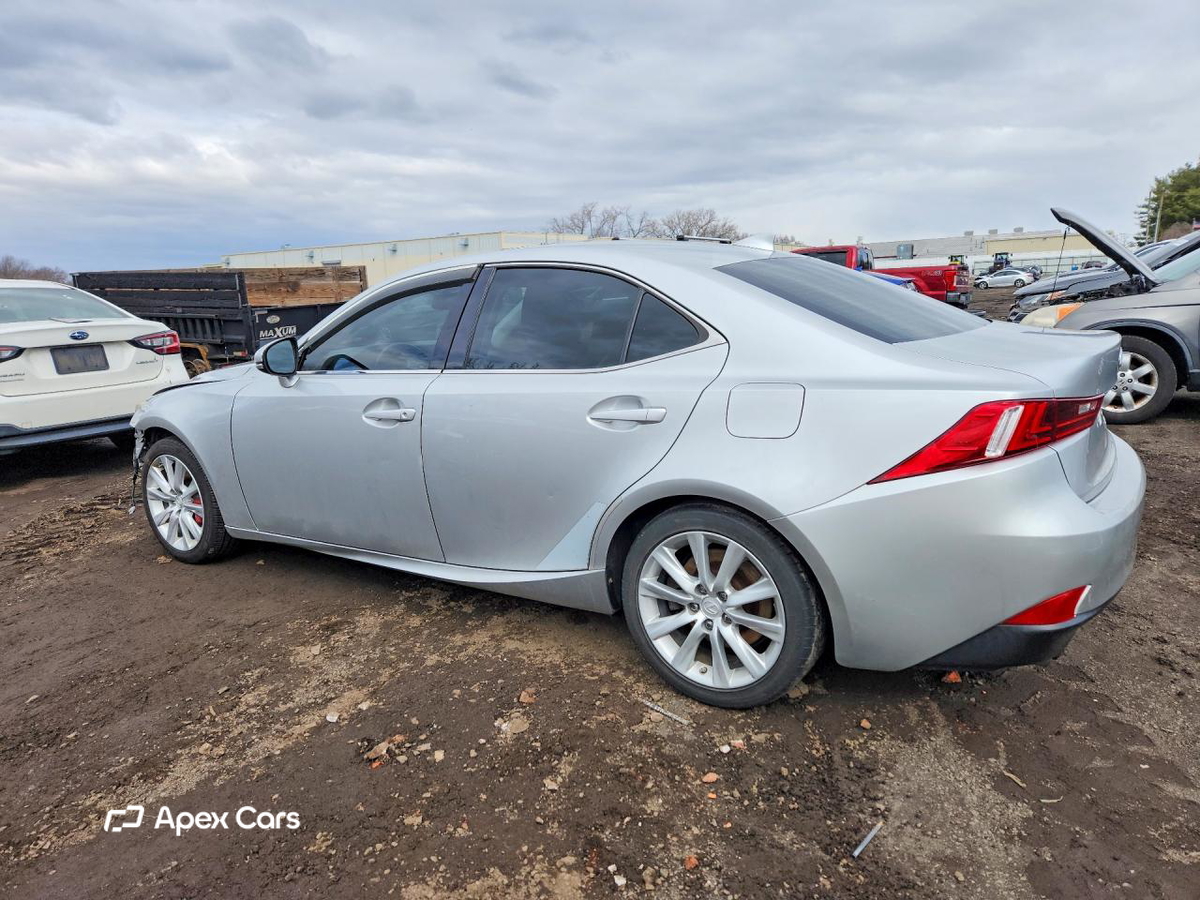Lexus IS 2016