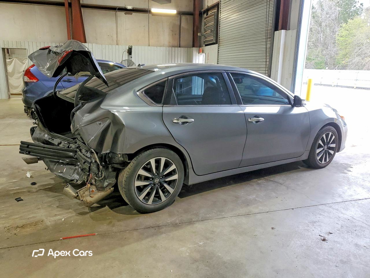 Nissan Altima 2018
