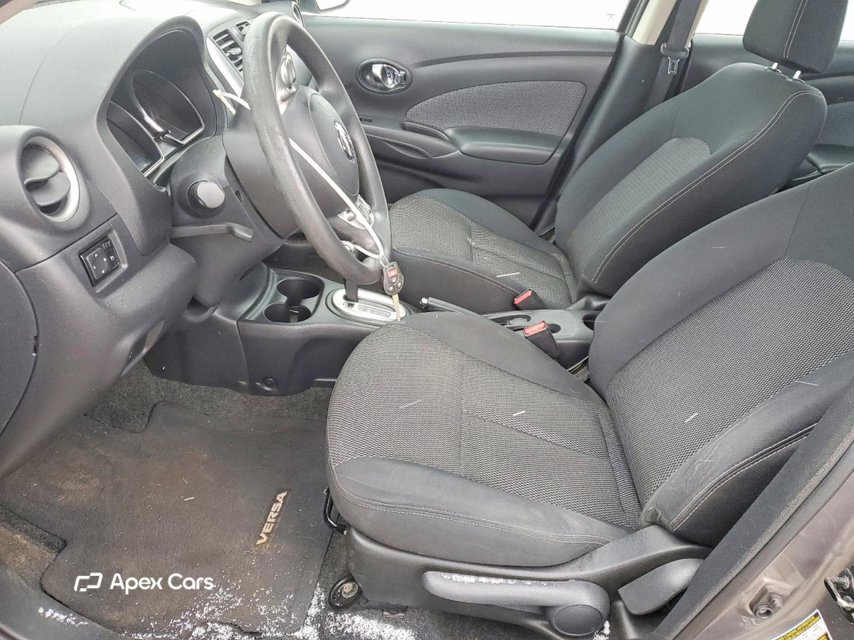 Nissan Versa 2014