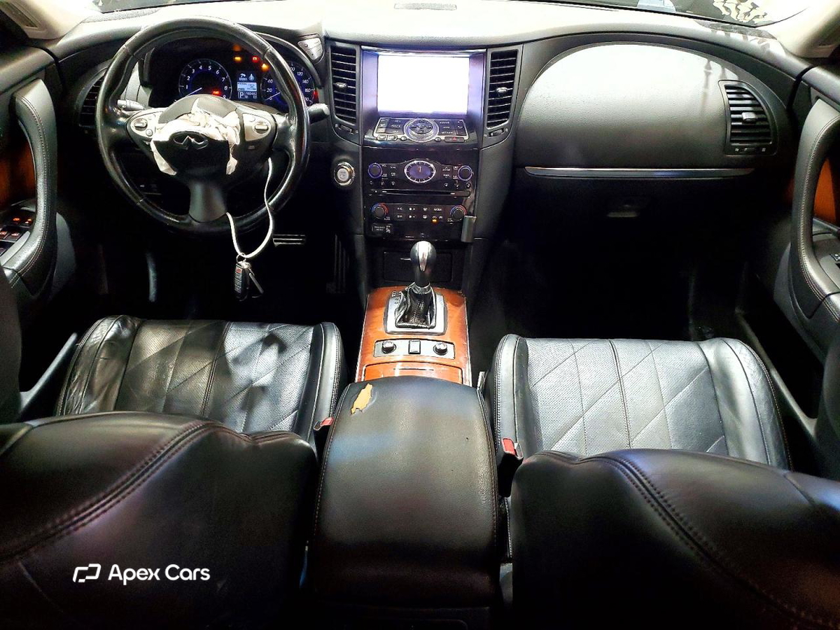 Infiniti FX 2012