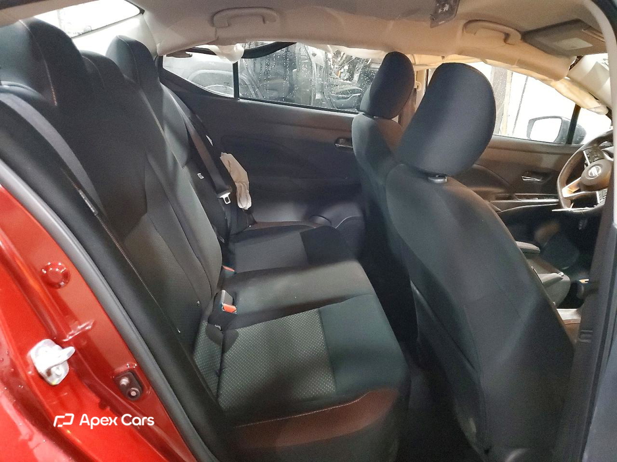 Nissan Versa 2021