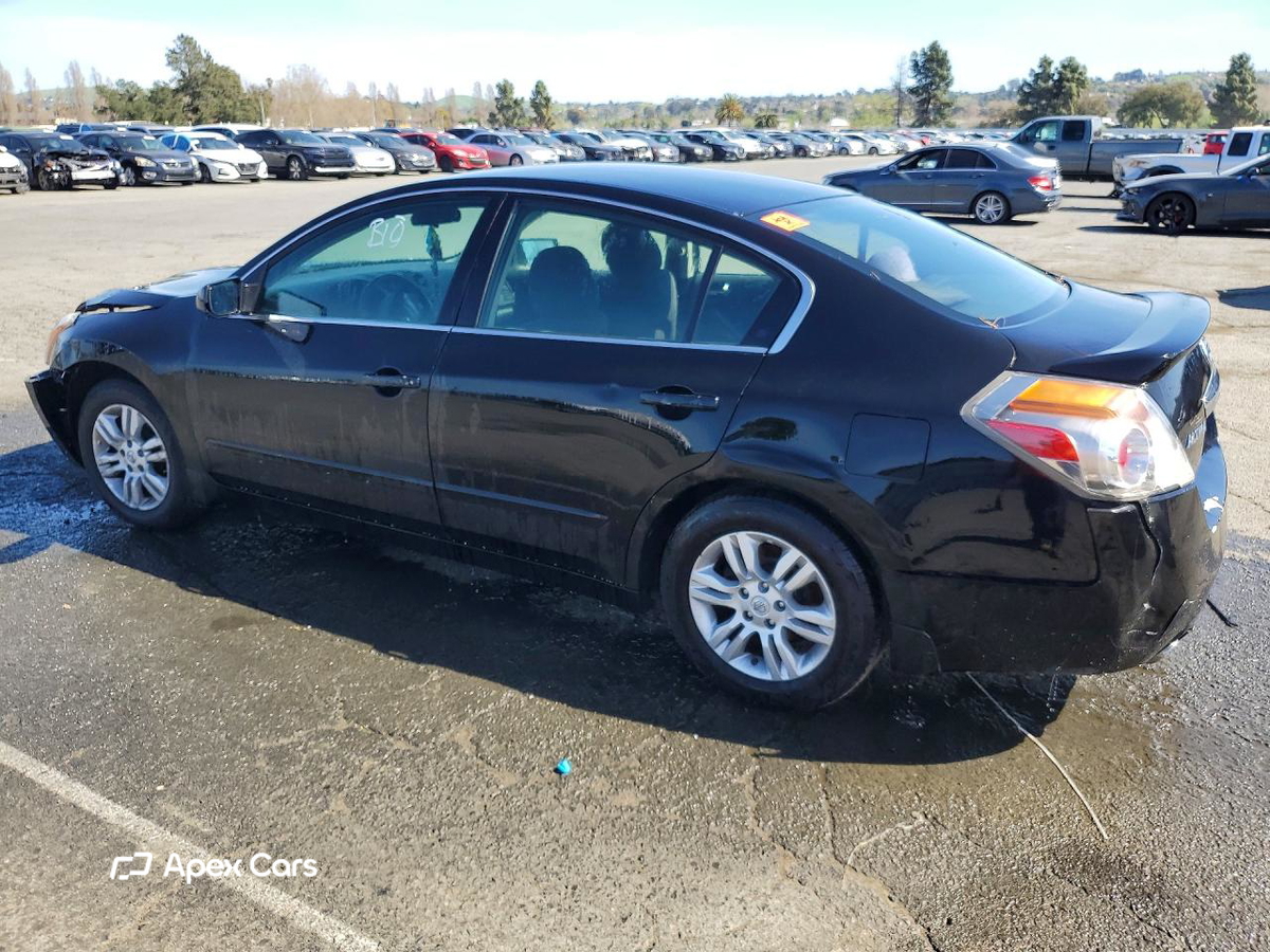 Nissan Altima 2011