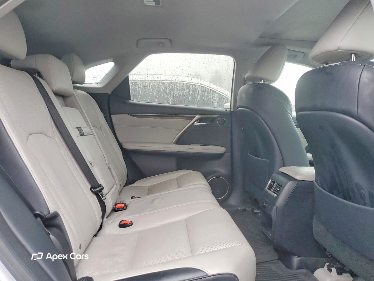 Lexus RX 2019