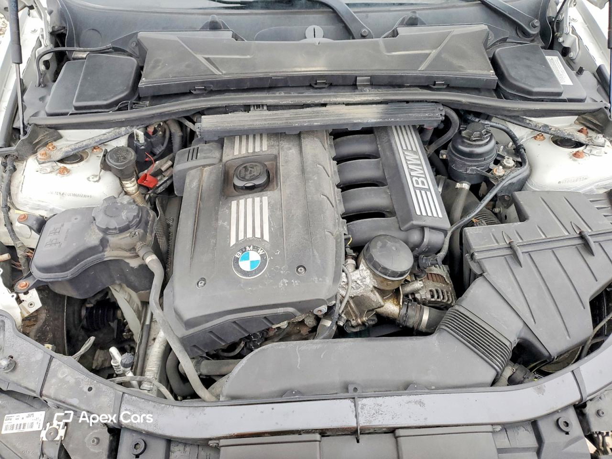 BMW Series 3 2011
