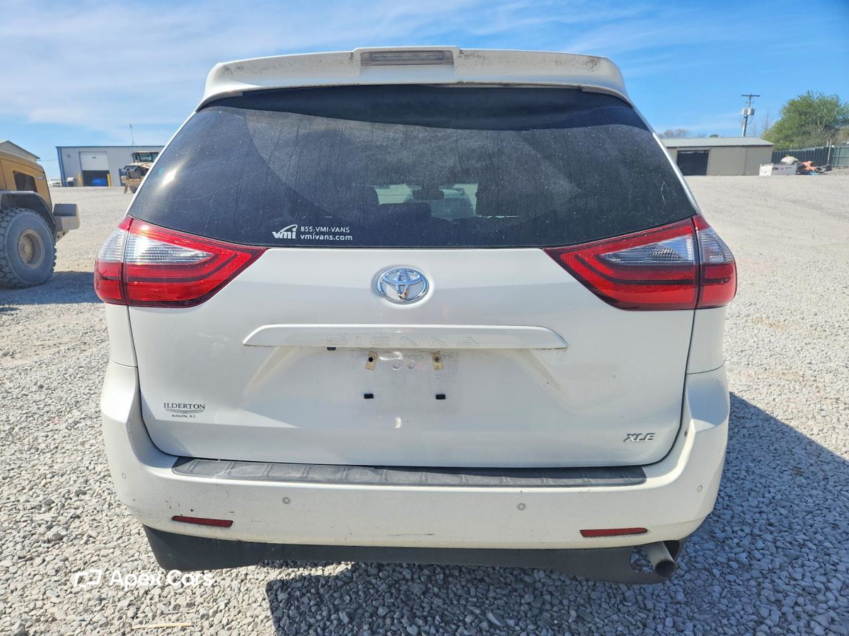 Toyota Sienna 2020