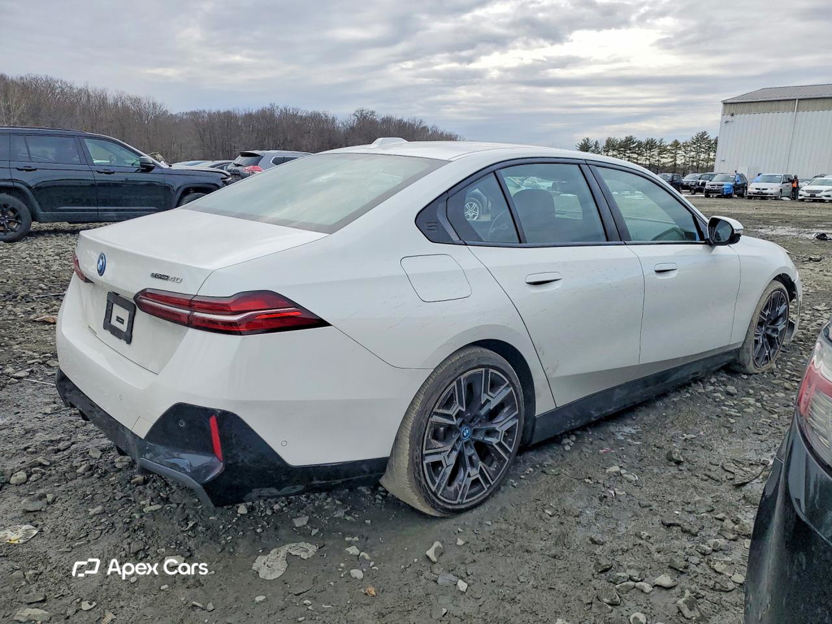 BMW i5 2024
