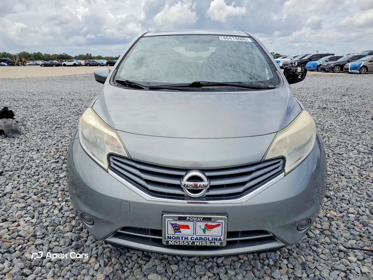 Nissan Versa 2015