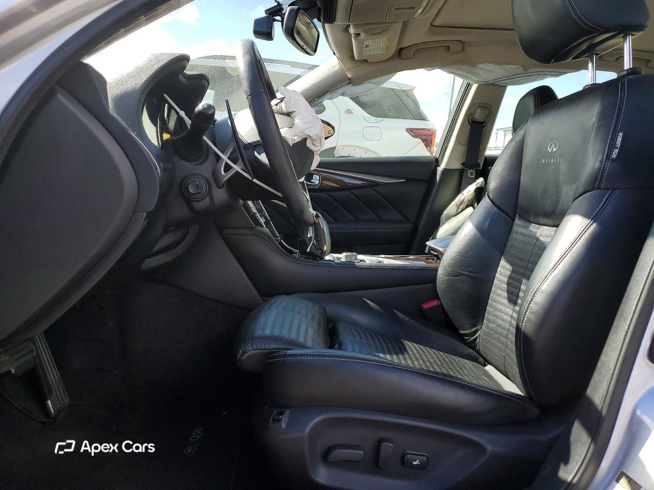 Infiniti Q50 2014