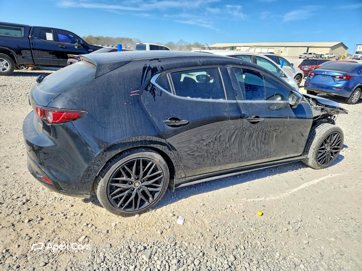 Mazda 3 2021