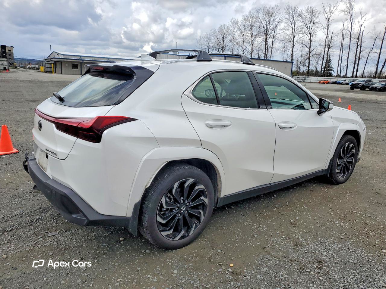 Lexus UX 2023