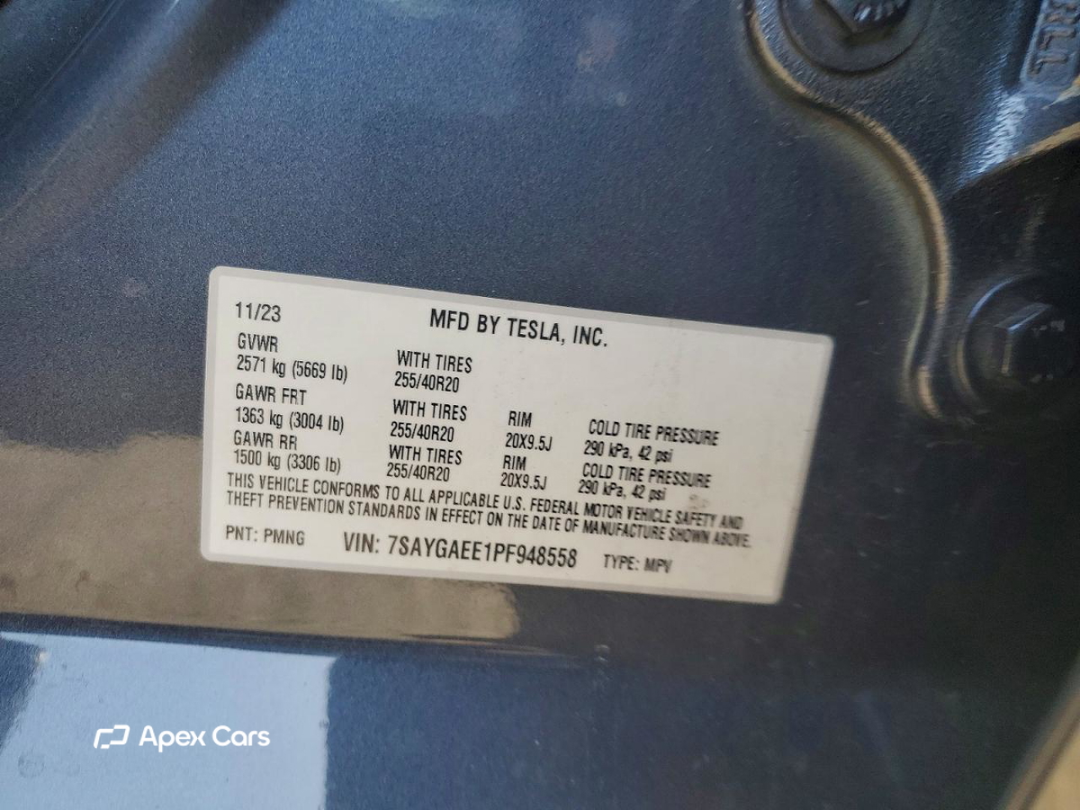 Tesla Model Y 2023