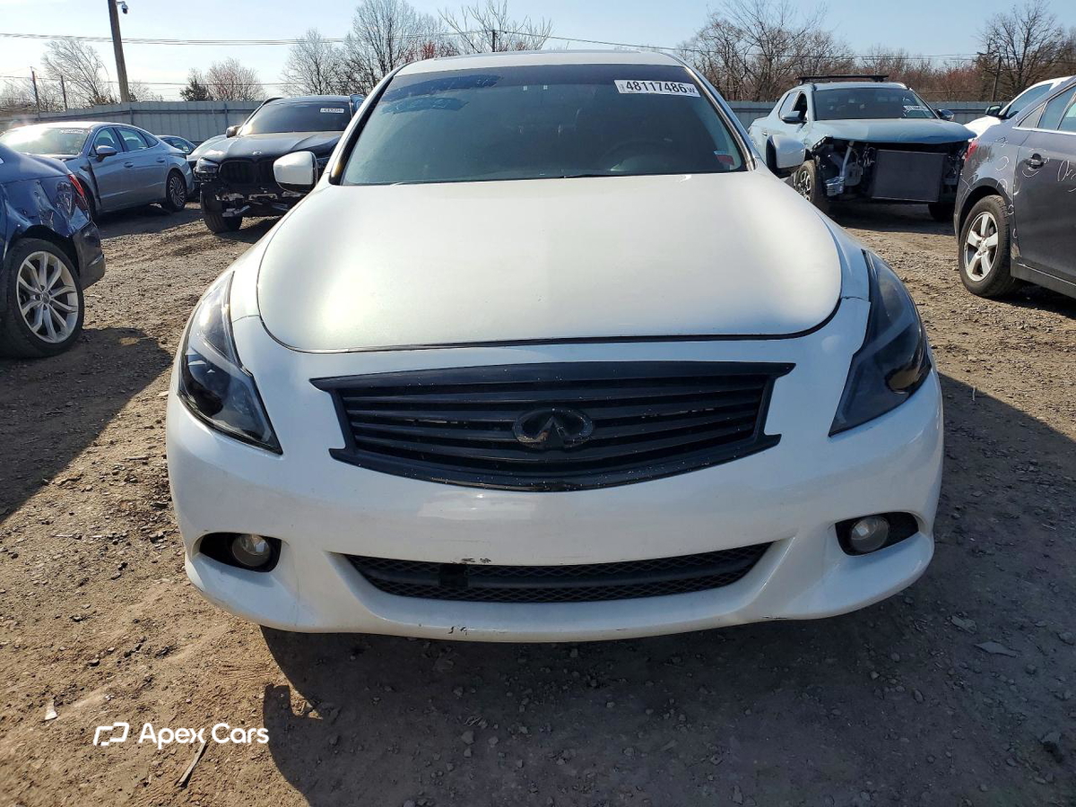 Infiniti G 2012