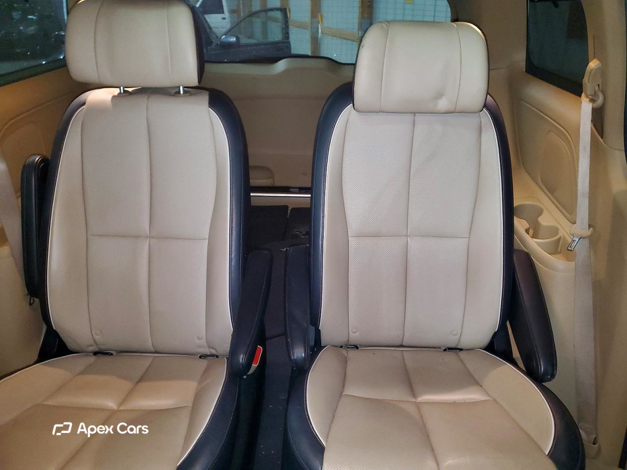 Kia Sedona 2015
