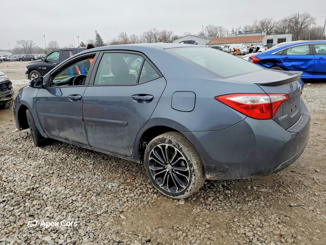 Toyota Corolla 2015