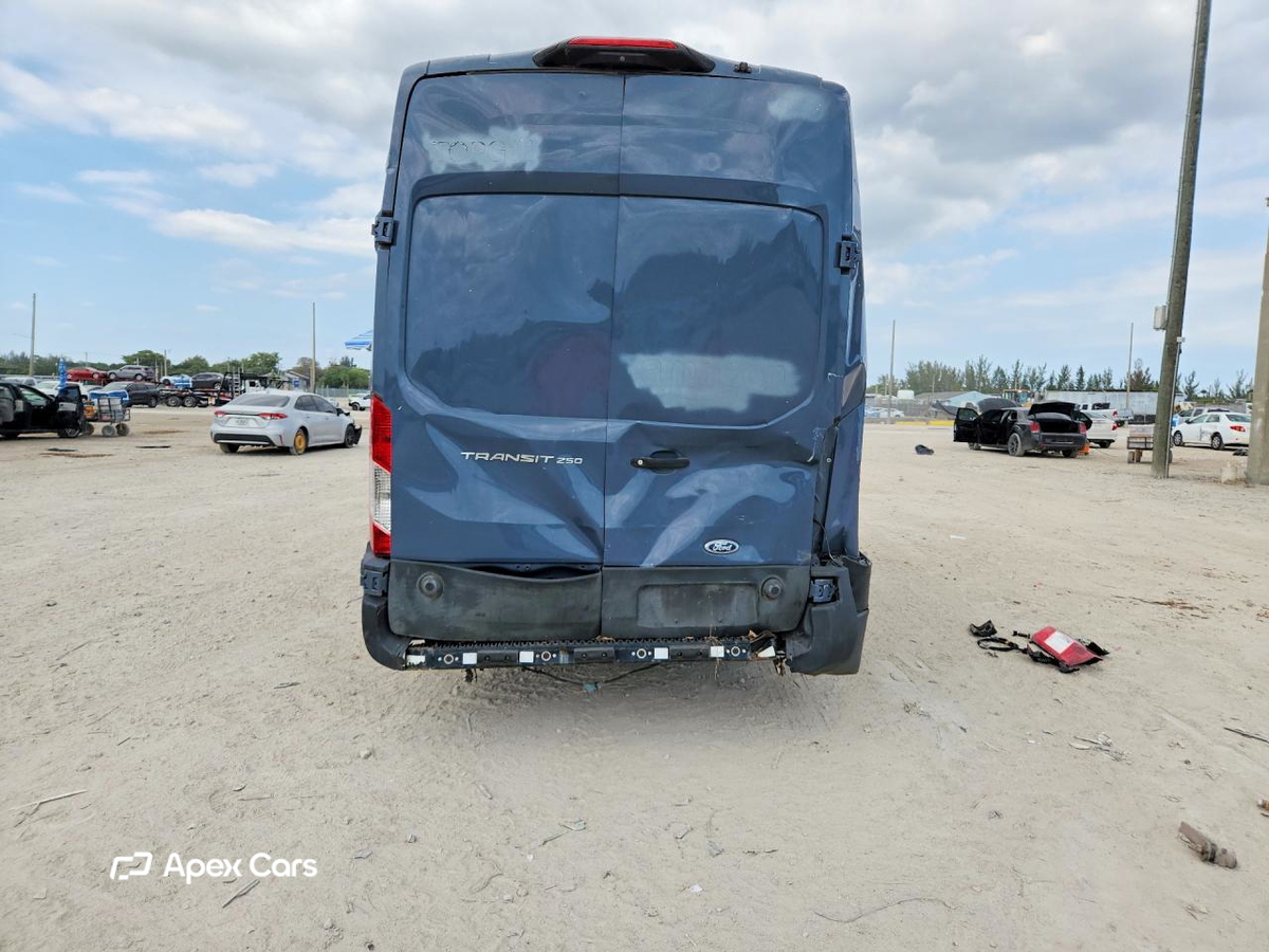 Ford Transit 2020