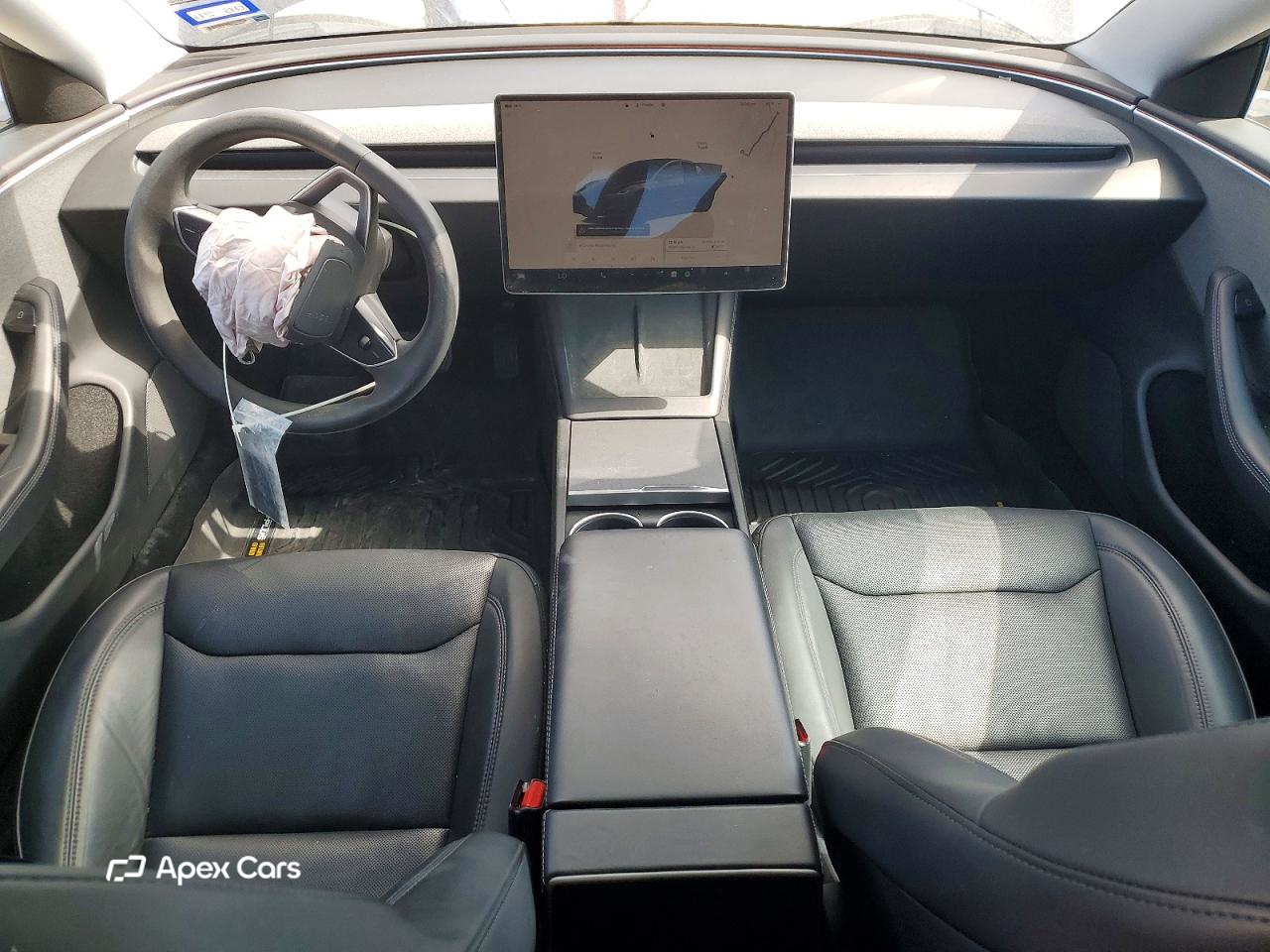 Tesla Model 3 2024