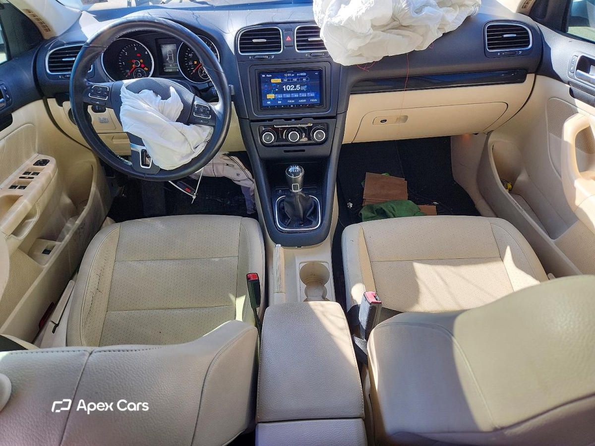 Volkswagen Jetta 2014