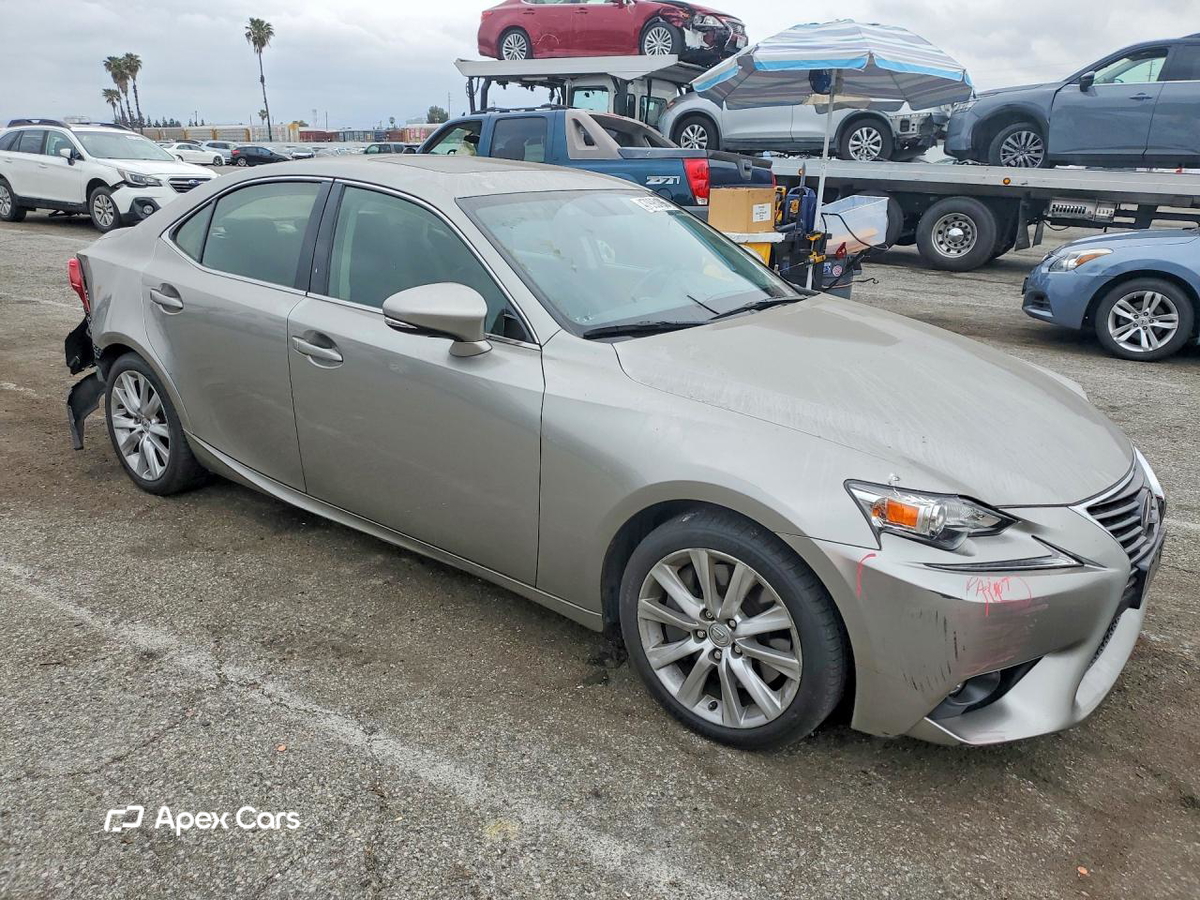 Lexus IS 2016