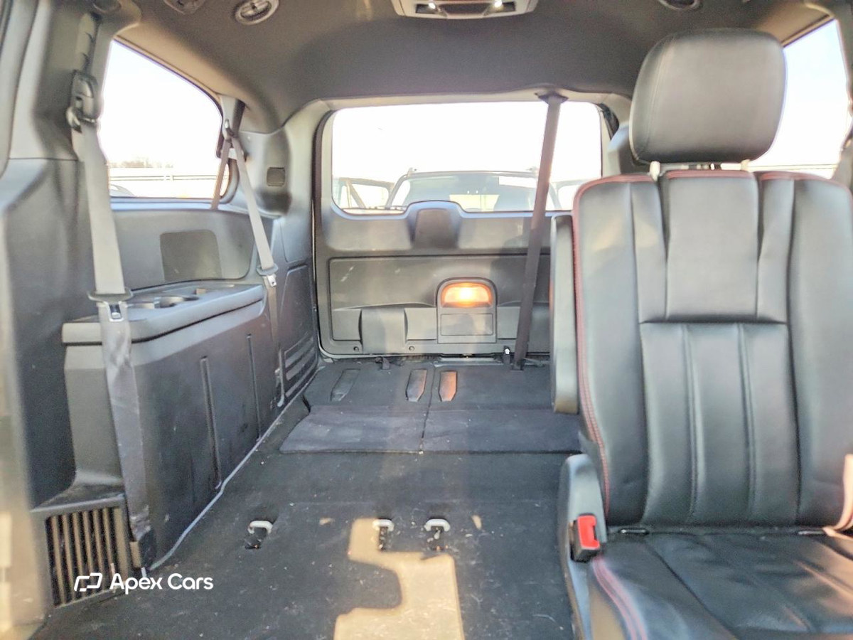Dodge Caravan 2018