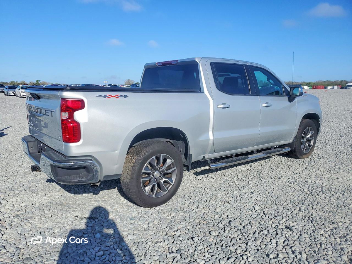 Chevrolet Silverado 2022