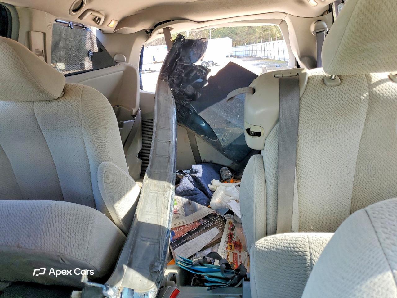 Toyota Sienna 2011