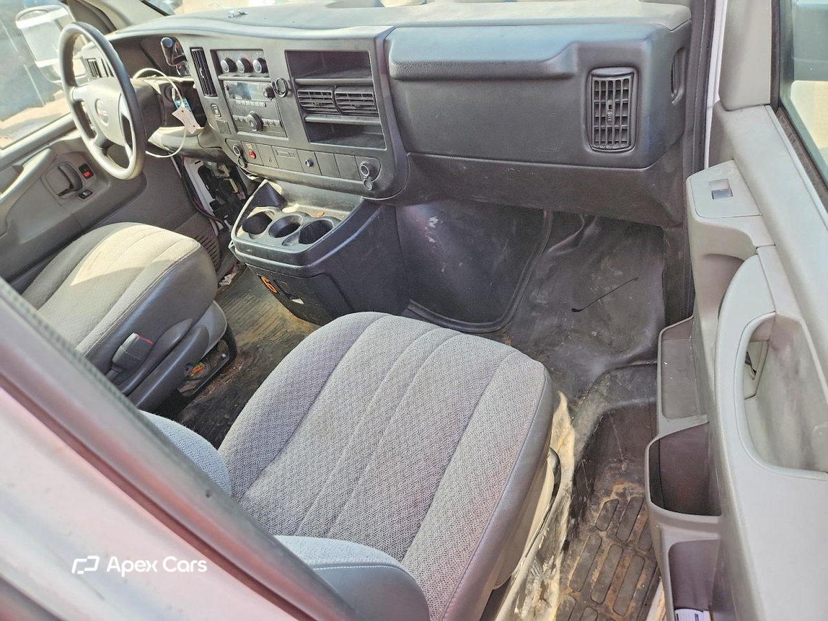 GMC Savana 2014