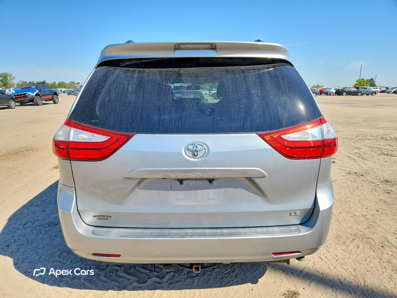 Toyota Sienna 2015