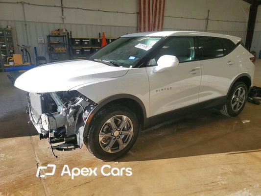 Chevrolet Blazer 2026 - Image 1 of 13