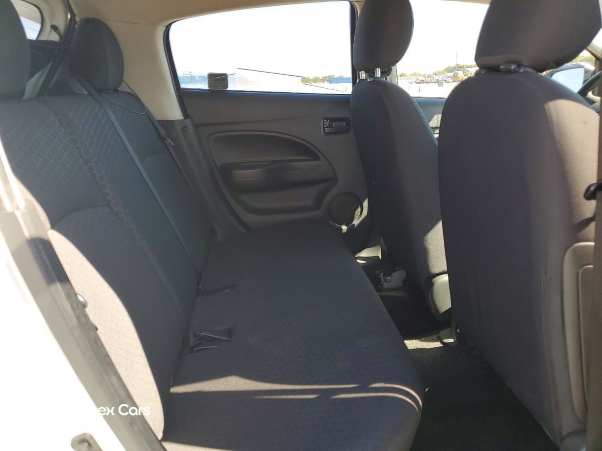 Mitsubishi Mirage 2015